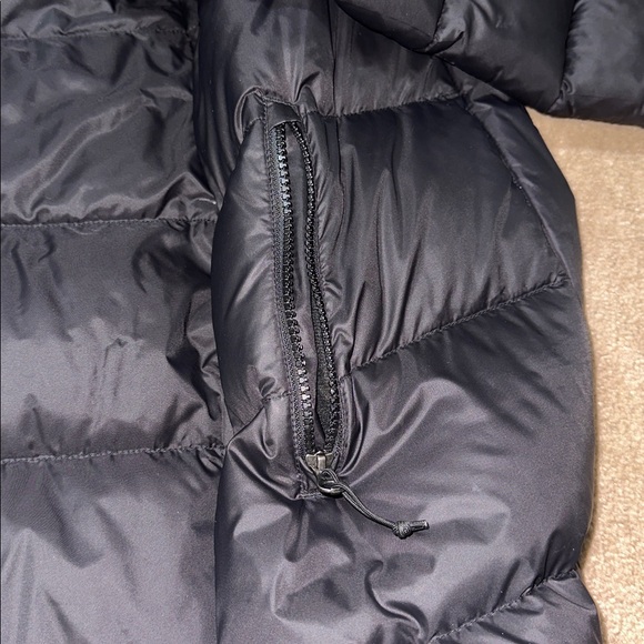 The North Face Women's Long Black Puffer Jacket - Picture 9 of 12